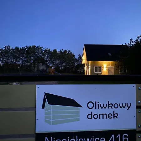 Oliwkowy Balia Z Jacuzzi Kaszuby * Niesiolowice