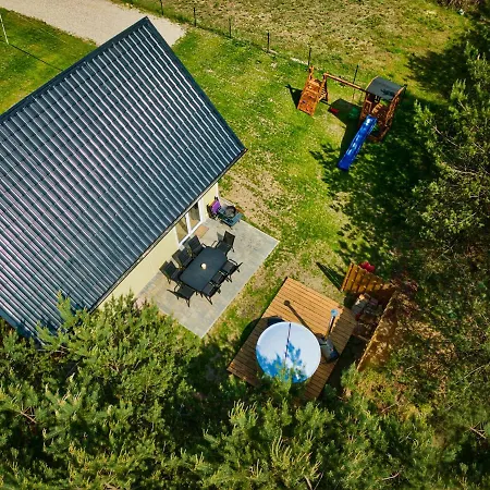 Holiday home Oliwkowy Balia Z Jacuzzi Kaszuby