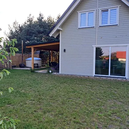 Сasa de vacaciones Kaszuby Oliwkowy Na Kaszubach Balia Z Jacuzzi Jeziora Lasy