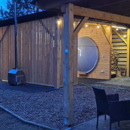 Feriehus Kaszuby Oliwkowy Na Kaszubach Balia Z Jacuzzi Jeziora Lasy